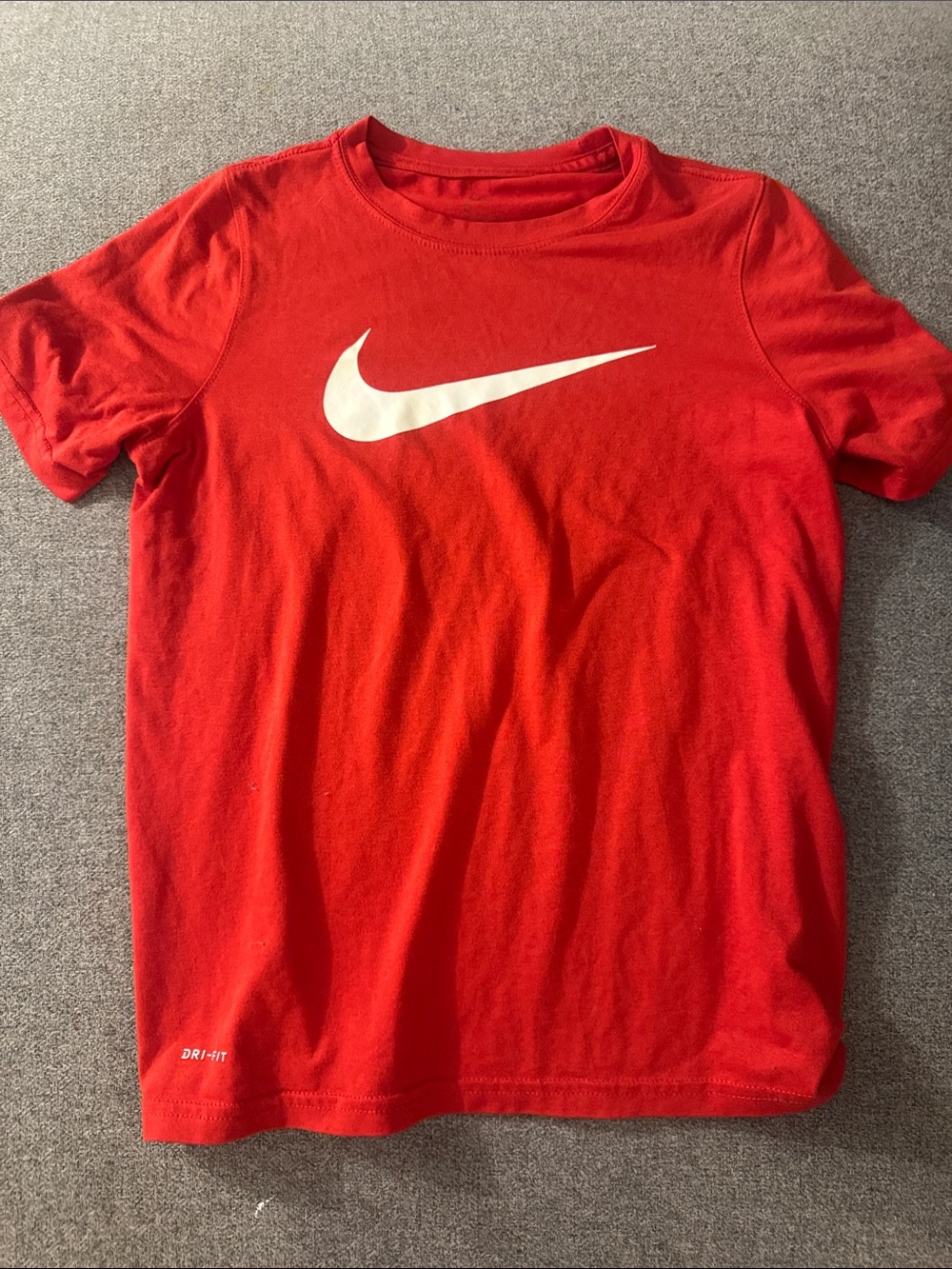 5/$15- Nike Red Dri-FIT Short Sleeve Tee